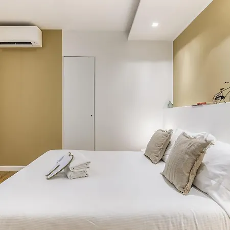 Daire Beplace In Porta Venezia Milano