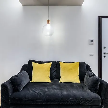 Beplace In Porta Venezia Apartment