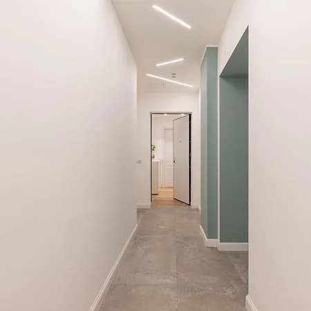 Beplace In Porta Venezia Apartment Milan