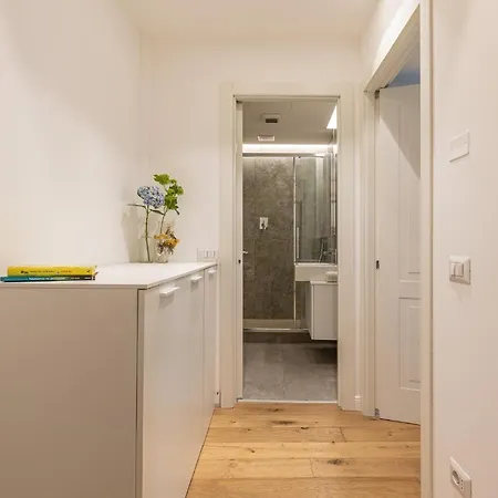 Beplace In Porta Venezia Apartment Milan